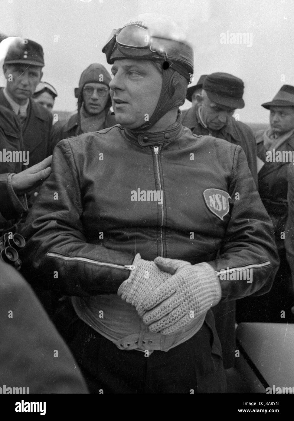 "Hermann Böhm auf der NSU '' Delphin III'', 1951" Stockfoto