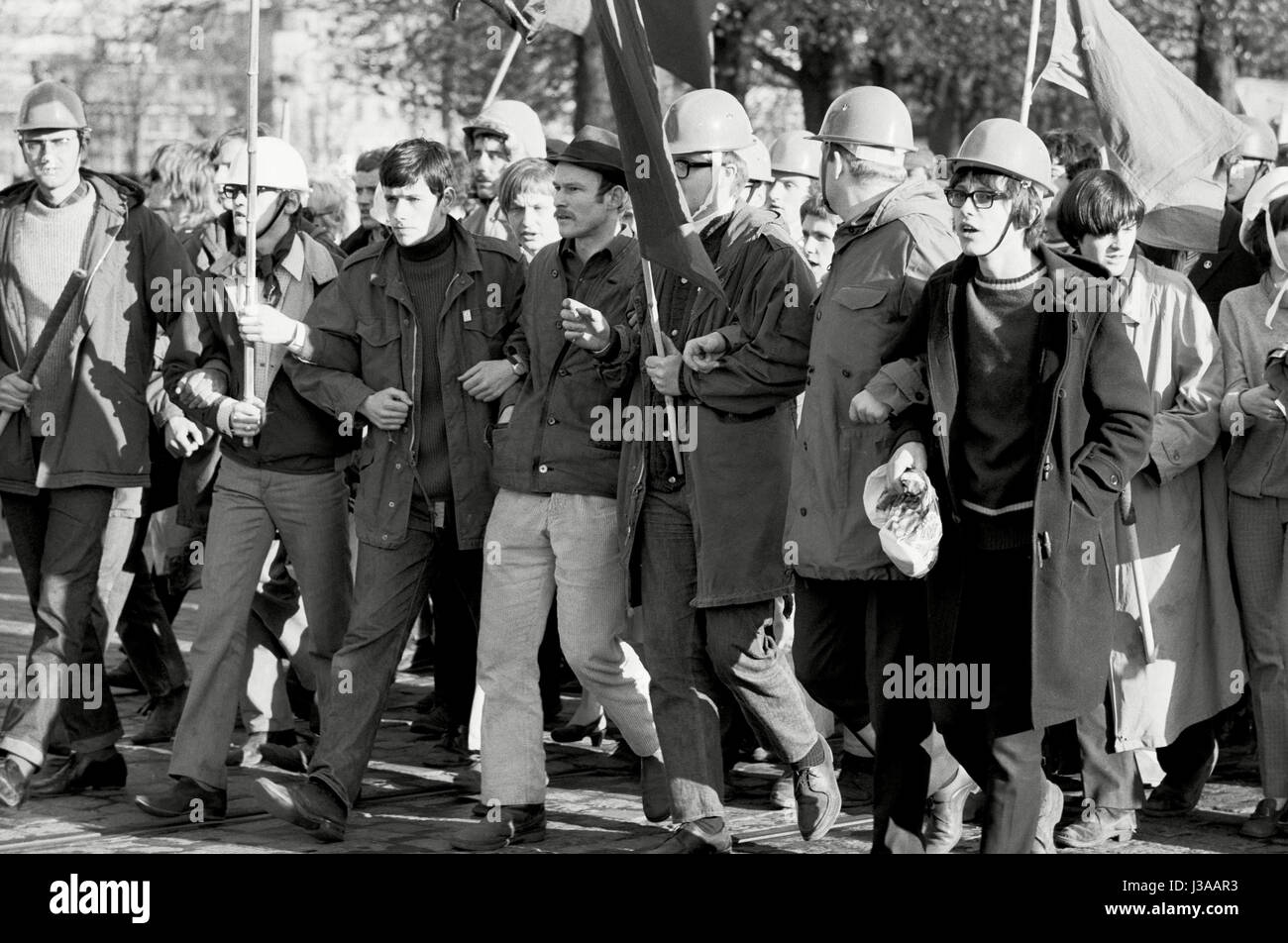 Demonstration gegen Axel Springer-Zeitungen in Hamburg, 1968 Stockfoto