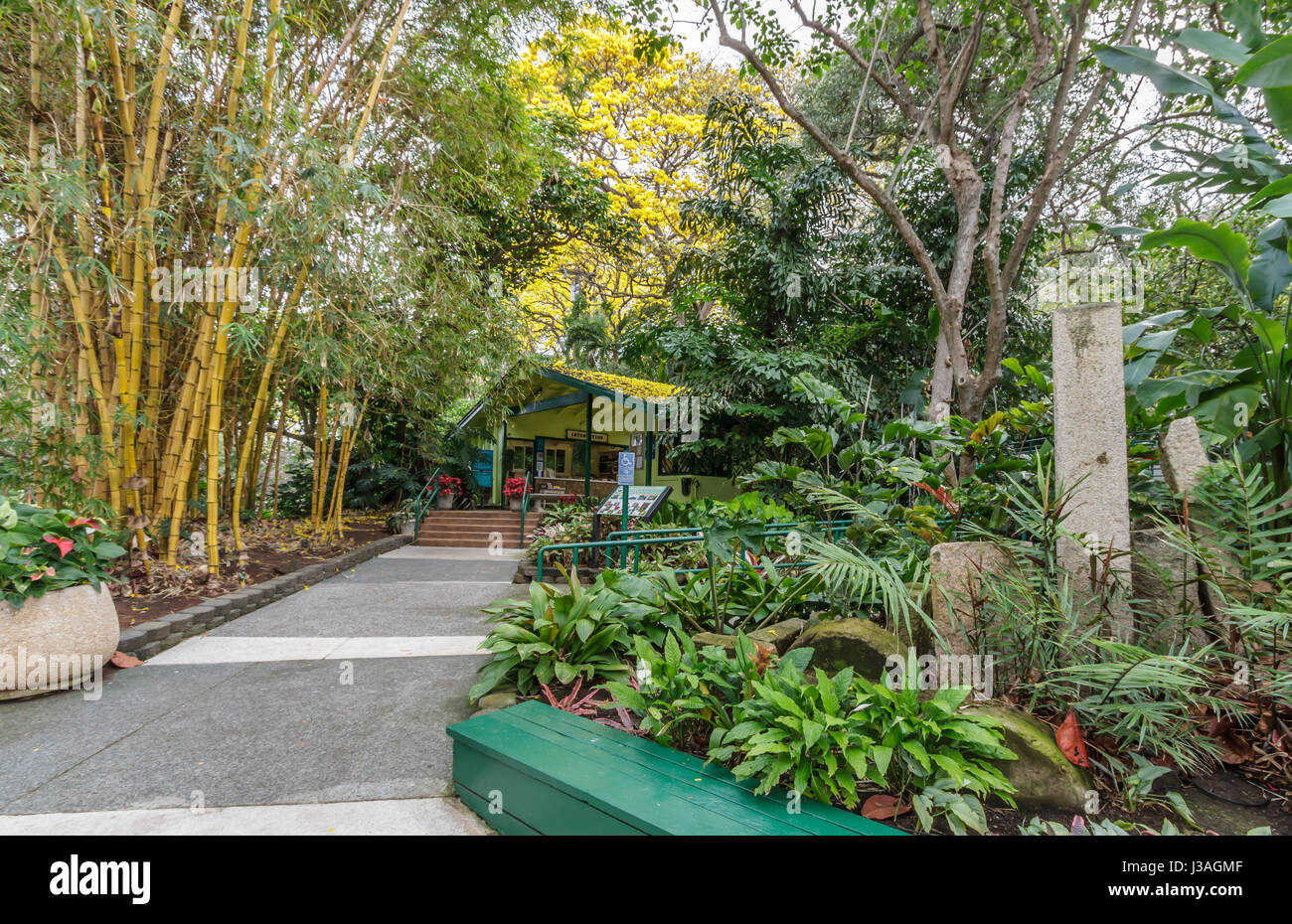 Eingang Zum Foster Botanical Gardens In Honolulu Hawaii Stockfoto