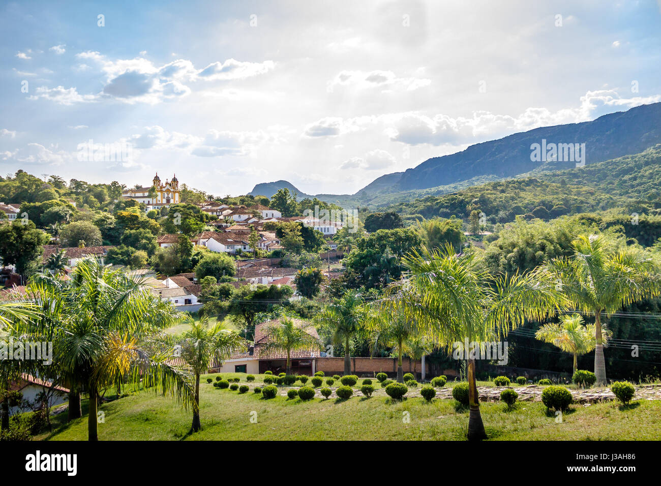 Luftaufnahme der Stadt Tiradentes und Santo Antonio Church - Tiradentes, Minas Gerais, Brasilien Stockfoto