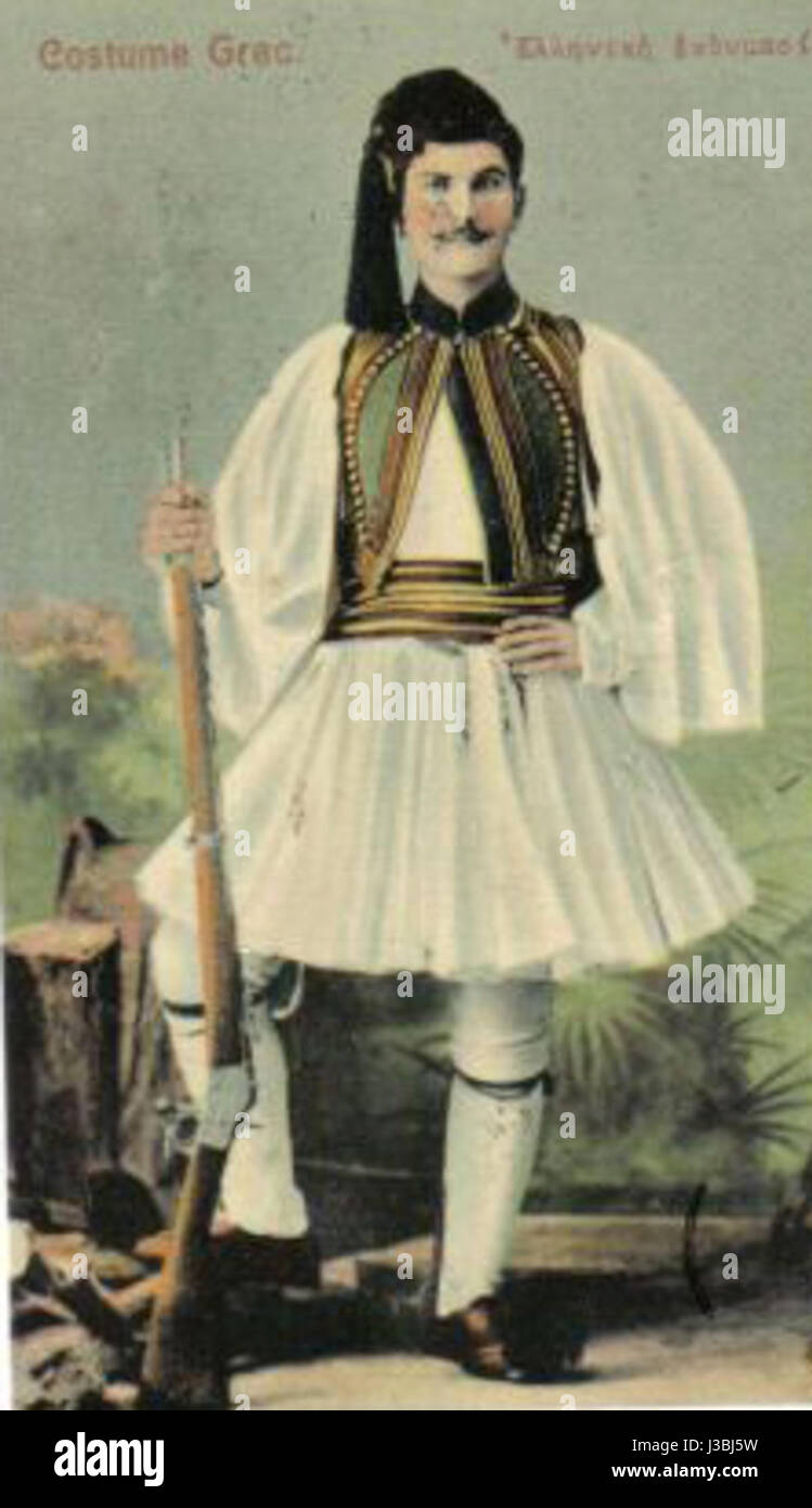 Evzonas bezieht sich auf die traditionellen griechischen Soldaten, die für ihre eigene Uniform und Rolle in der nationalen Verteidigung bekannt sind. Sie sind ein Symbol des griechischen Stolzes und Erbes, insbesondere in zeremoniellen Funktionen. Stockfoto