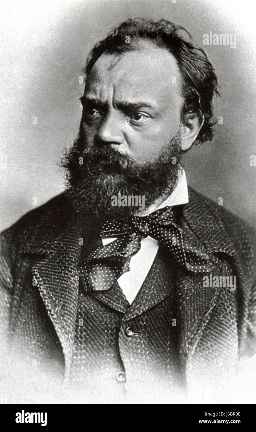AntonÃ­n DvoÅ™Ã¡k war ein tschechischer Komponist, der für seine Beiträge zur romantischen Musikzeit bekannt war. Seine Werke, darunter Sinfonien und Kammermusik, spiegeln seine tiefe Verbundenheit mit den Traditionen der Volksmusik wider. DvoÅ Ã¡kâ Musik verbindet klassische Formen mit slawischen Folklorelementen. Stockfoto