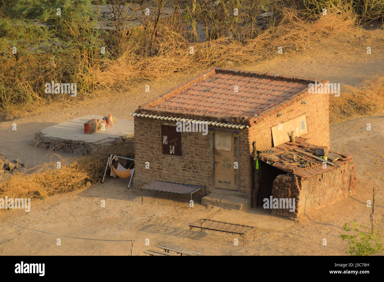 Dinge, die ein Haus im Dorf hat. Stockfoto