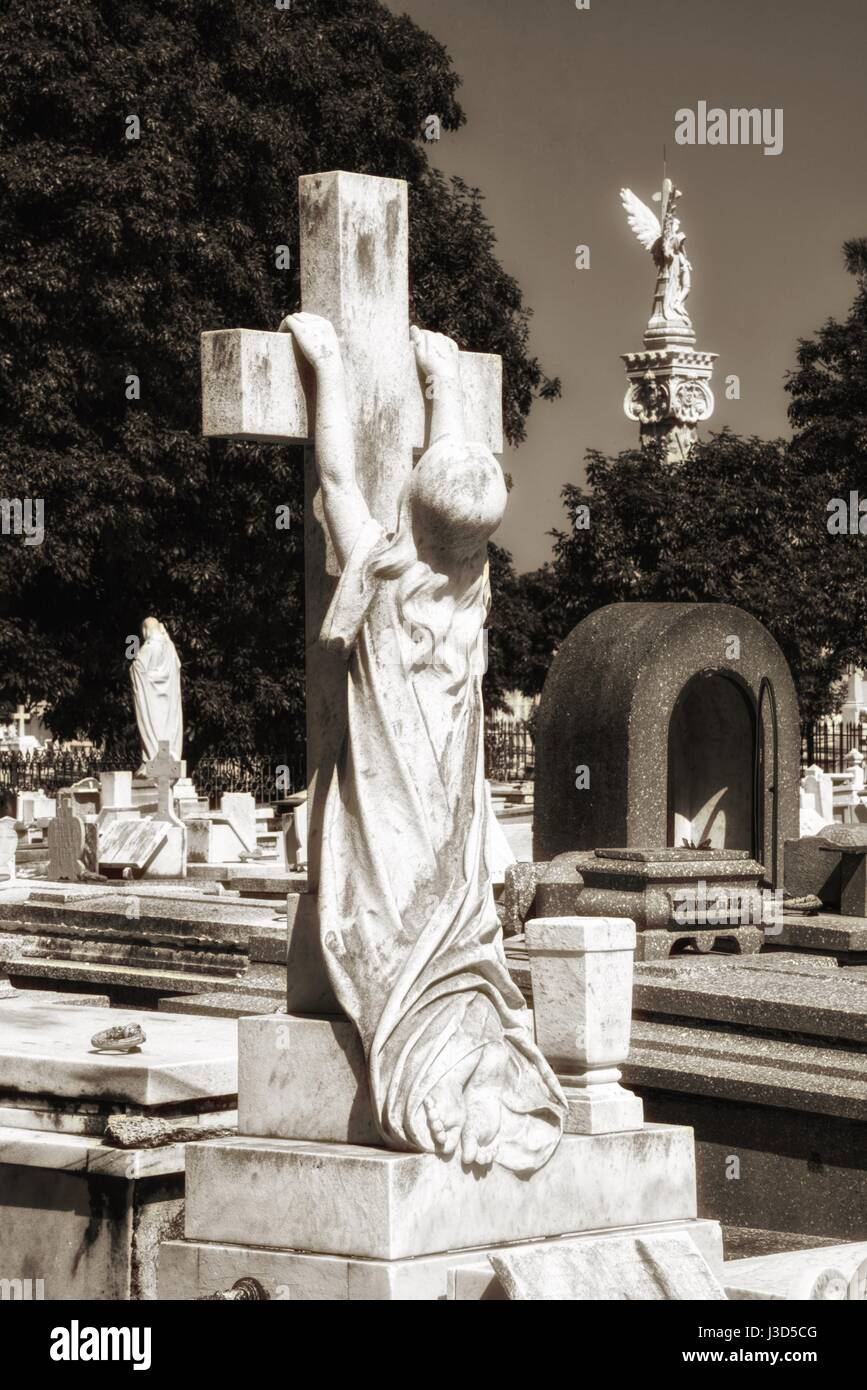 Der Doppelpunkt Friedhof oder der Cementerio de Cristóbal Colón wurde 1876 im Stadtteil Vedado Havanna Kuba gegründet. Stockfoto