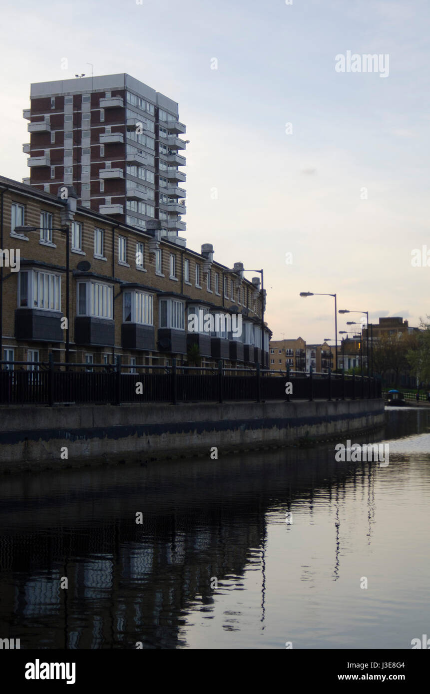 Kanäle in Stepney Green, London Stockfoto