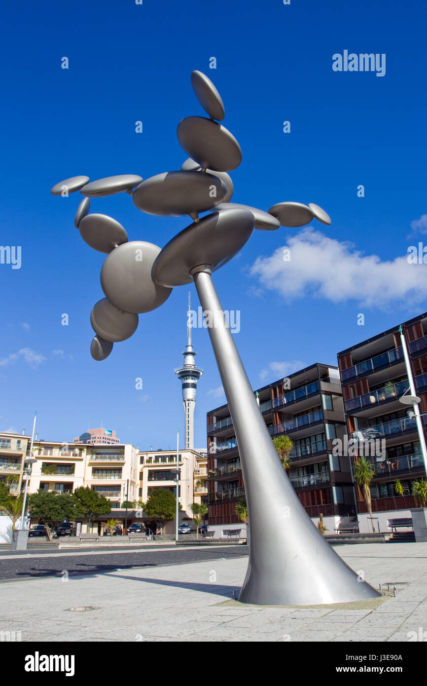 Zytoplasma kinetische Kunstwerke von Phil Price, Waitemata Plaza, Customs Street, Viaduct Harbour, Auckland, Neuseeland, Stockfoto