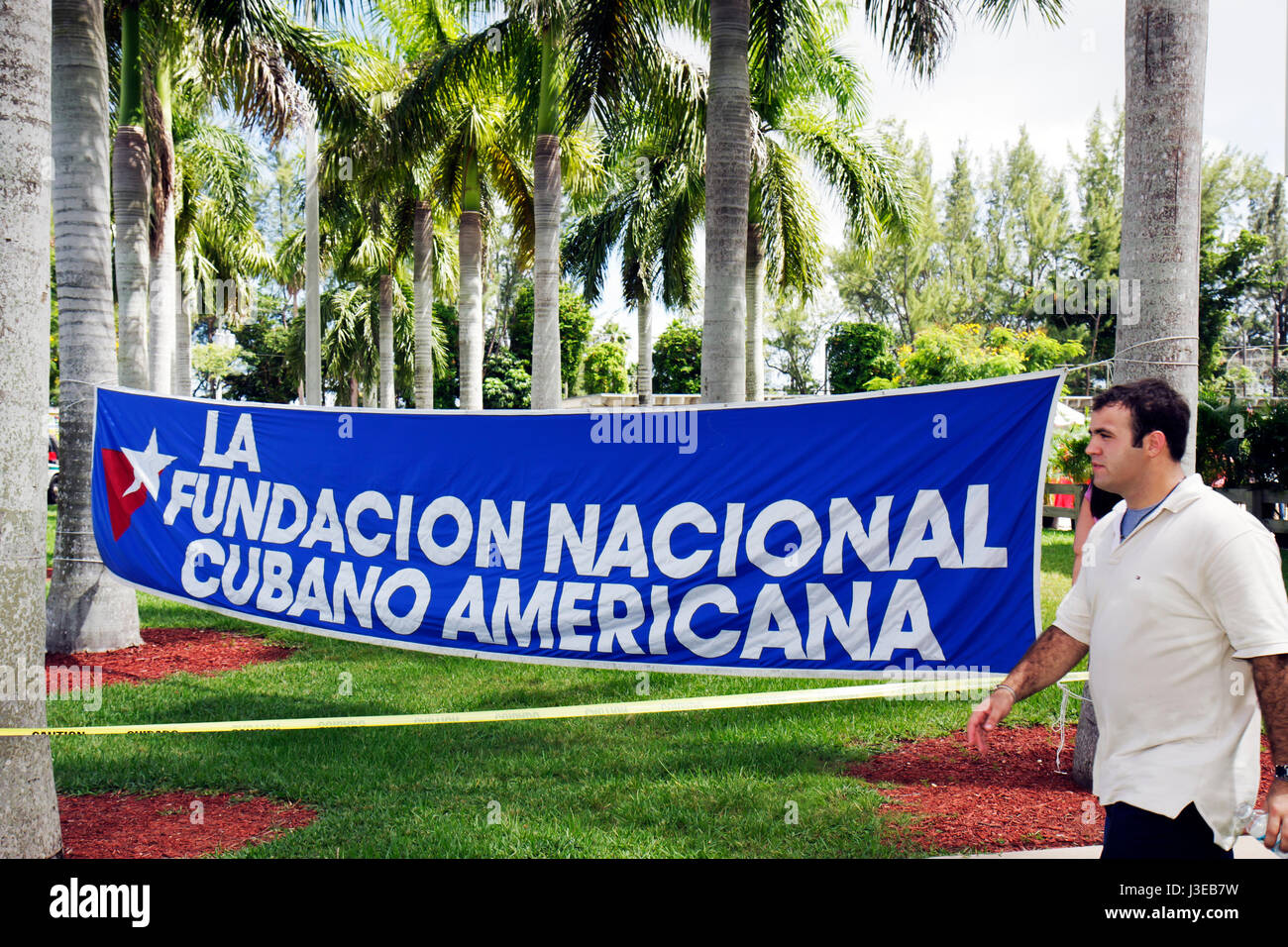 Miami Florida, Tropical Park, Cuban Exodus Relief Project, Festival, Festivals, politische, Exil-Anti-Castro-Organisation, Cuban American National Foundation Stockfoto