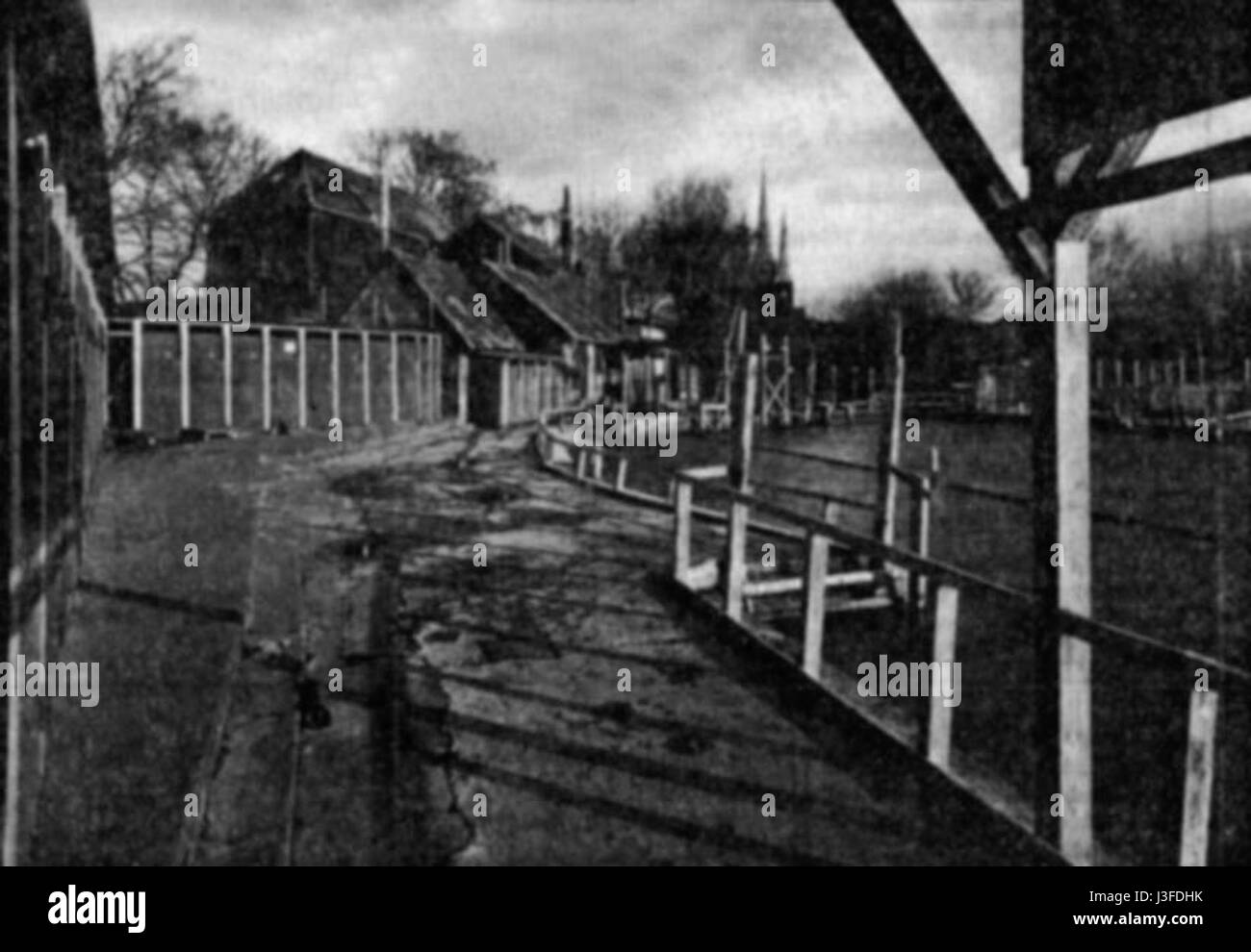 Das Foessebad Hannover bezieht sich auf ein 1920 gegründetes öffentliches Badehaus in Hannover, das die öffentlichen Gesundheits- und Freizeiteinrichtungen der Stadt Anfang des 20. Jahrhunderts repräsentiert. Stockfoto