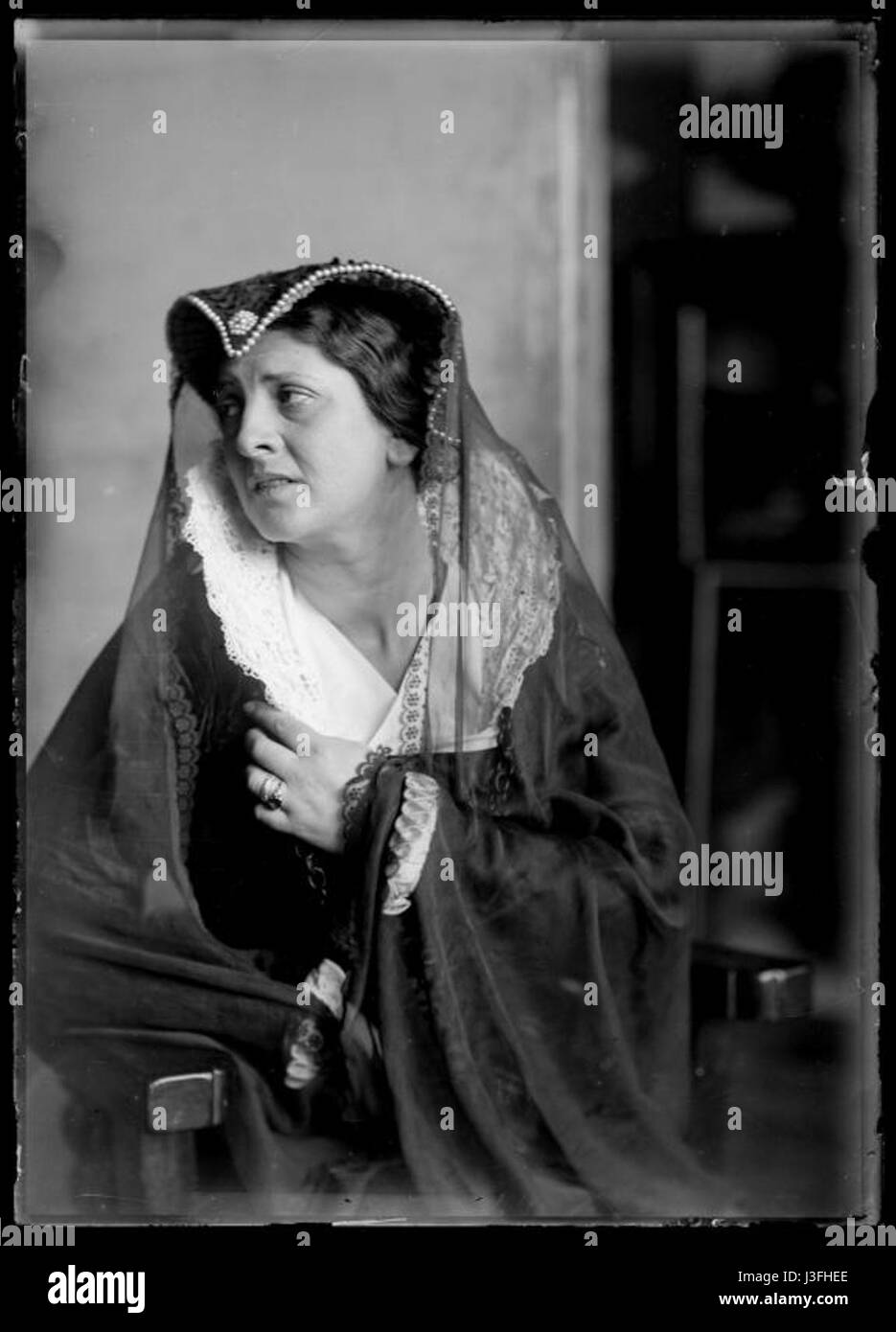 Ferdinand Schmutzer Else Wohlgemuth als Maria Stuart Stockfoto Ferdinand Schmutzer Else Wohlgemuth als Maria Stuart Stockfoto