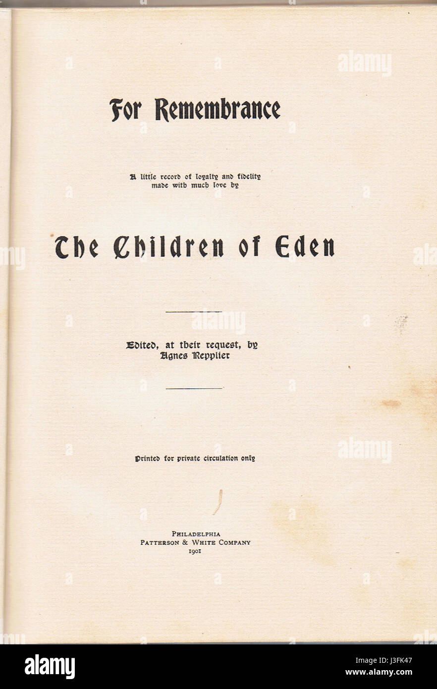 „For Remembrance“, herausgegeben von Agnes Repplier, ist eine Sammlung von Essays und Schriften, die sich auf die historischen Momente und kulturellen Veränderungen der Zeit konzentrieren und Perspektiven auf Erinnerung und Geschichte bieten. Stockfoto