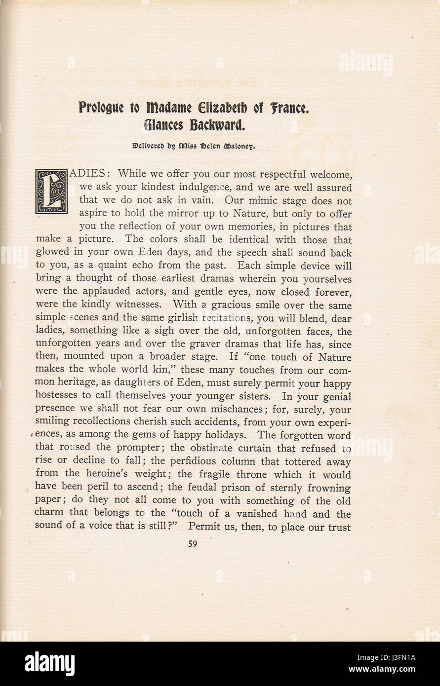„For Remembrance“ ist eine von Agnes Repplier herausgegebene Sammlung, die sich mit den Themen Erinnerung, Geschichte und persönliche Reflexion beschäftigt. Es enthält Essays und Gedanken über Erinnerung in verschiedenen Kontexten und unterstreicht seine Bedeutung für die Gestaltung individueller und kollektiver Identitäten. Stockfoto