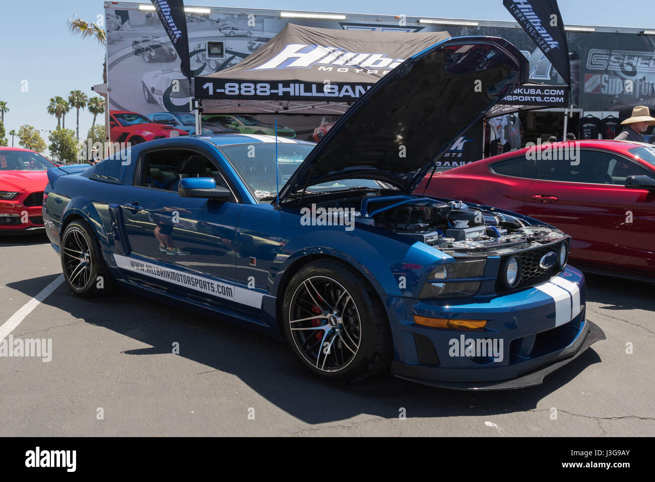 Buena Park, USA - 30. April 2017: Ford Mustang fünften Generation auf dem Display während der fabelhaften Furten Forever Stockfoto