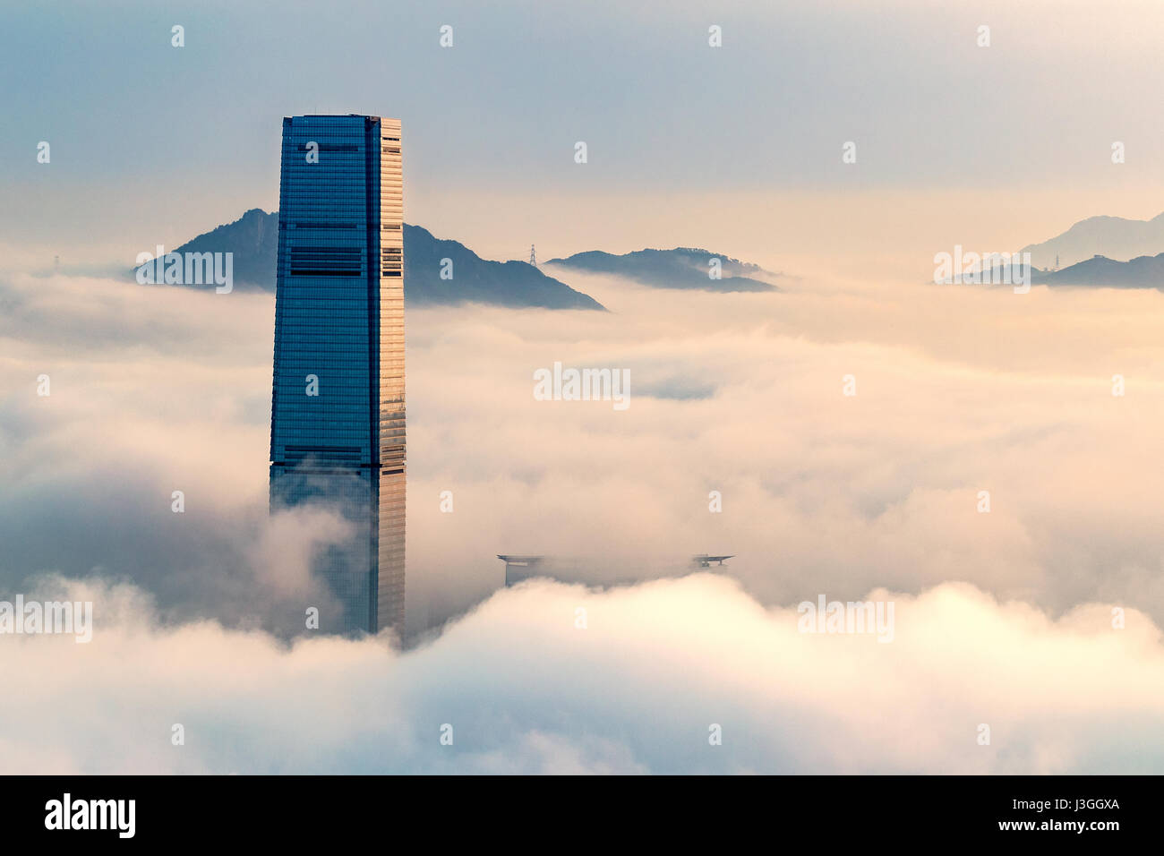 Stadt In den Wolken Stockfoto