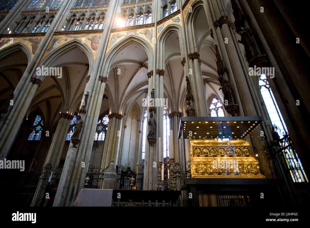 Europa, Deutschland, Köln, der Schrein der Heiligen drei Könige am Dom. Stockfoto