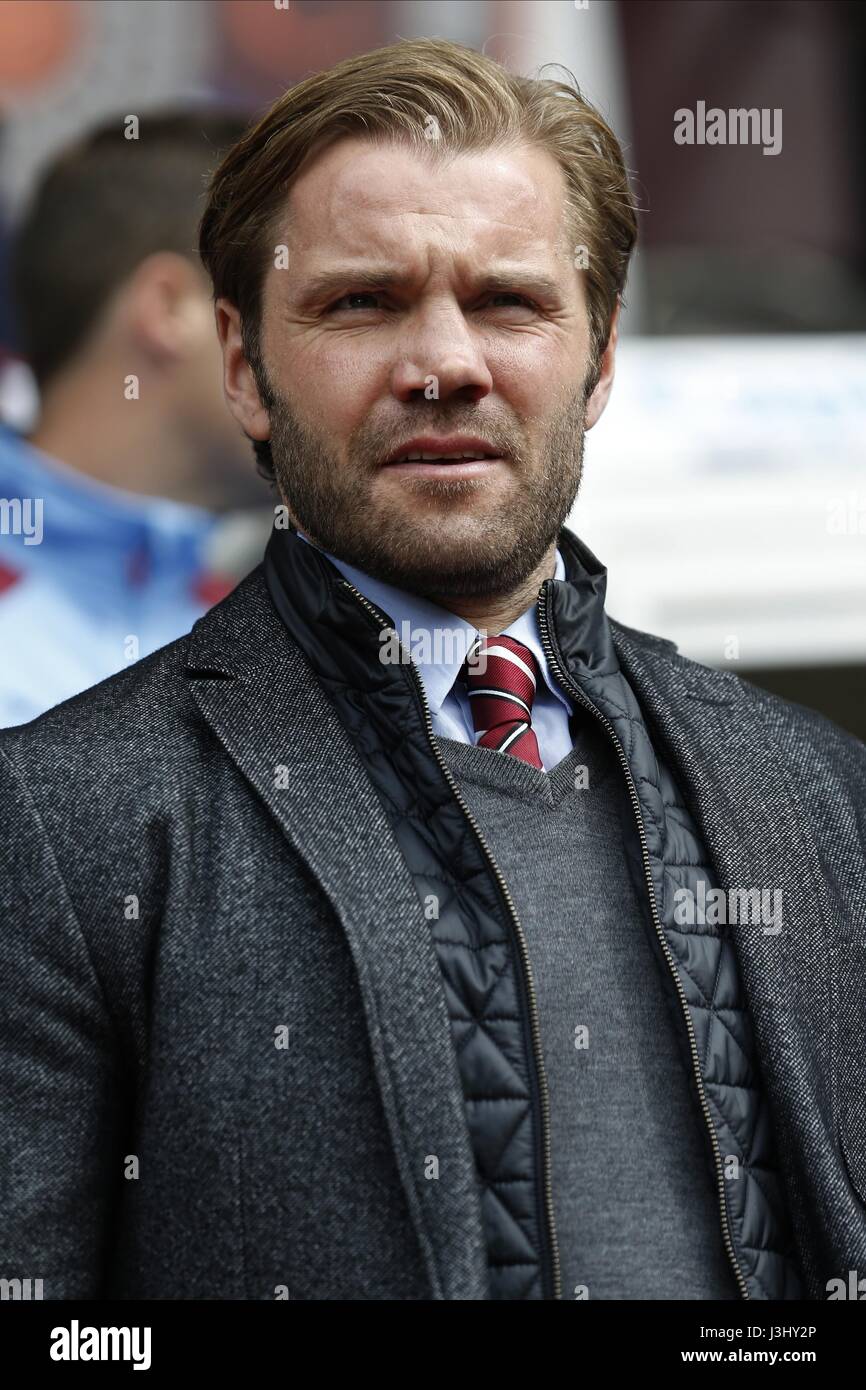 ROBBIE NEISON Herzen MANAGER TYNECASTLE STADIUM EDINBURGH Schottland 7. August 2016 Stockfoto