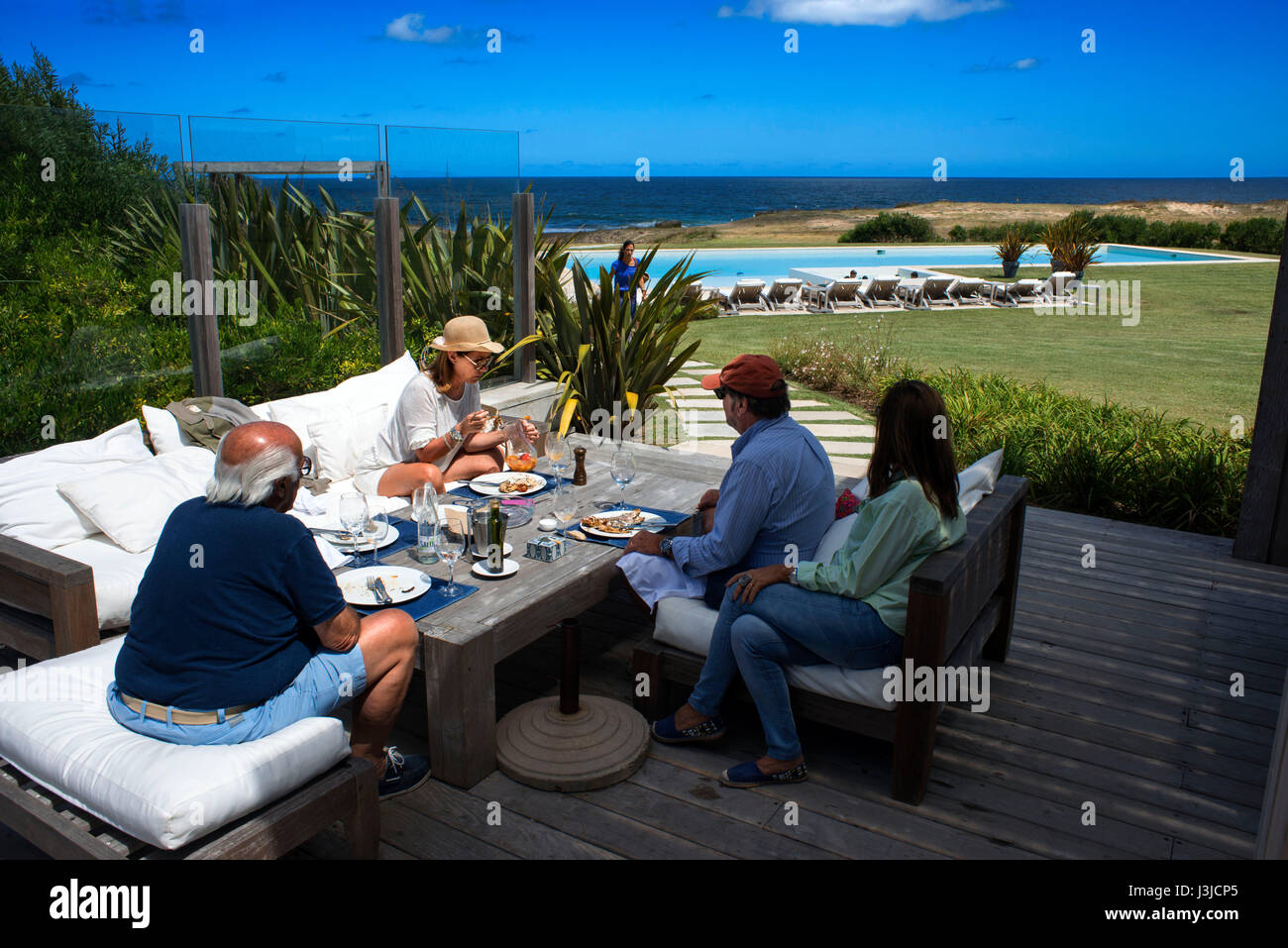 Luxus-Wohnanlage, Departamento de Maldonado, Uruguay, Las Garzas und restaurant Stockfoto