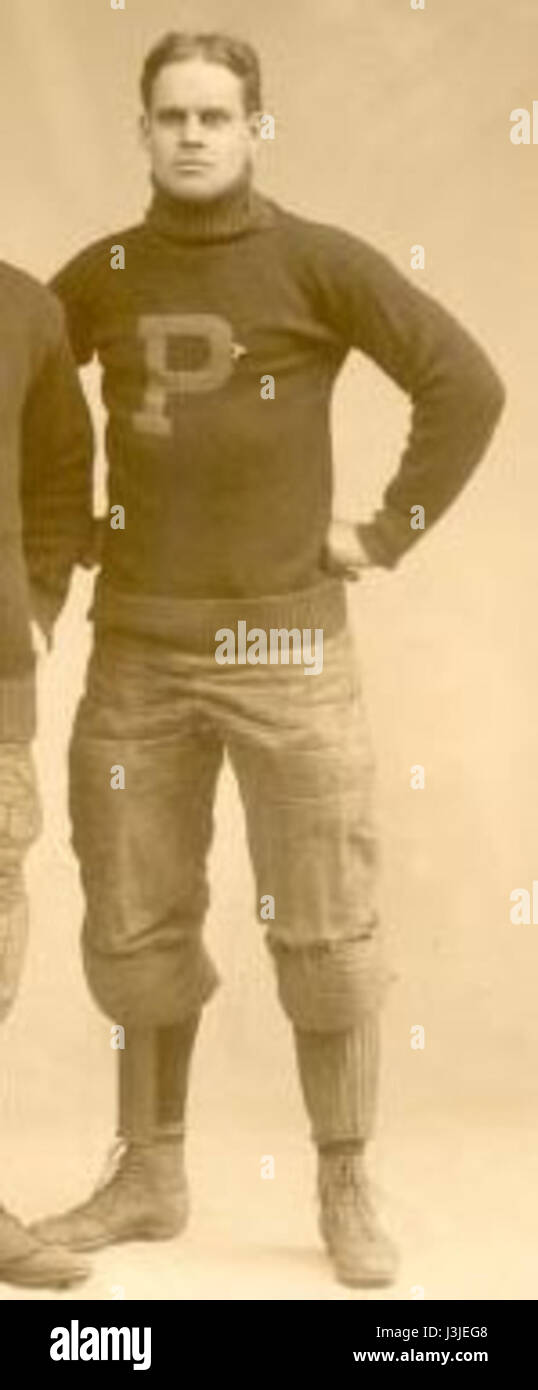 Eine Darstellung eines Hasen aus den frühen 1900er Jahren, die die natürliche Form und Eigenschaften dieses gemeinsamen Wildtieres zeigt, möglicherweise Teil einer pädagogischen oder zoologischen Illustration. Stockfoto