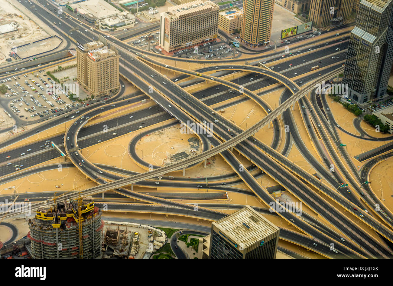 Sheikh Zayed Road Autobahnkreuz in Dubai Stockfoto