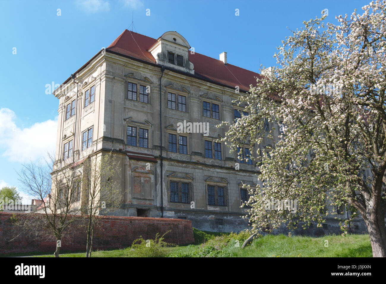 Gebäude eines ehemaligen Klosters der Zisterzienser in Lubiąż, Polen Stockfoto