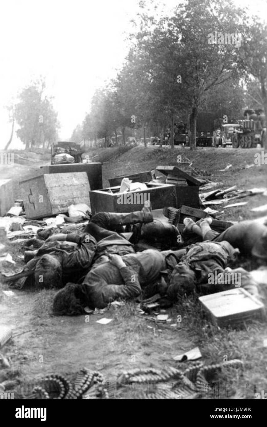 Die deutsche Invasion in die Sowjetunion, auch bekannt als Operation Barbarossa, war ein bedeutender militärischer Feldzug während des Zweiten Weltkriegs. Er begann im Juni 1941 und führte zu intensiven Schlachten an der Ostfront, die den Verlauf des Krieges beeinflussten. Stockfoto