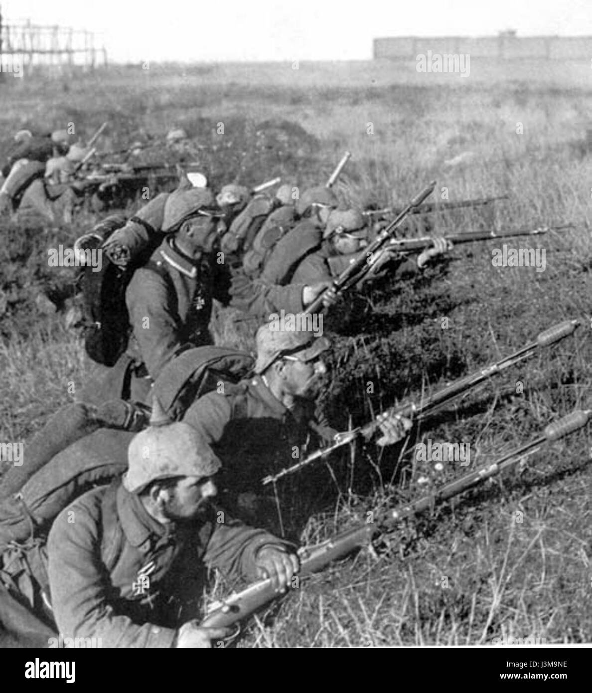 Die Schlacht an der Marne, die 1914 während des Ersten Weltkriegs ausgetragen wurde, war ein bedeutender Konflikt zwischen den französischen und deutschen Truppen. Deutsche Soldaten nahmen an der Schlacht Teil, die einen entscheidenden Wendepunkt im Krieg markierte. Stockfoto