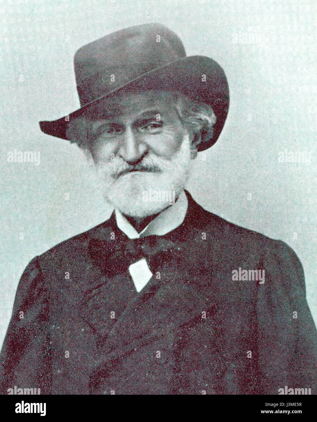 Giuseppe Verdi, ein italienischer Komponist, ist vor allem für seine Opern bekannt, die für das Opernrepertoire von grundlegender Bedeutung sind. Zu seinen Kompositionen gehören Meisterwerke wie La Traviata und Aida. Stockfoto