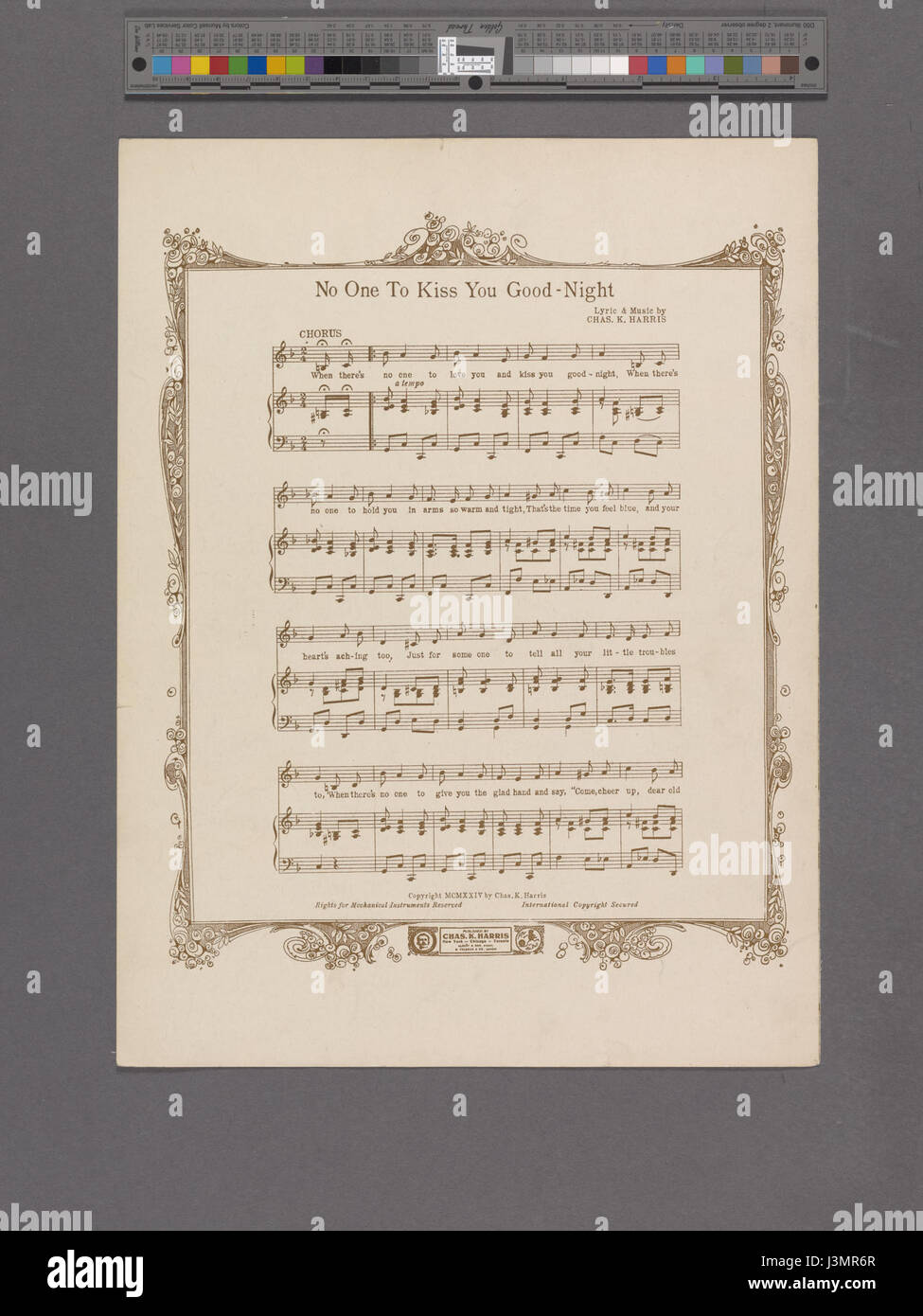 „Hello Central, Give Me Heaven“ ist ein beliebter Song aus den 1920er Jahren, der das Gefühl der Sehnsucht und des emotionalen Ausdrucks widerspiegelt. Das Lied ist in einer historischen Aufnahme im NYPL-Archiv festgehalten, die unter Hades 1927099 1955568 katalogisiert wurde. Stockfoto