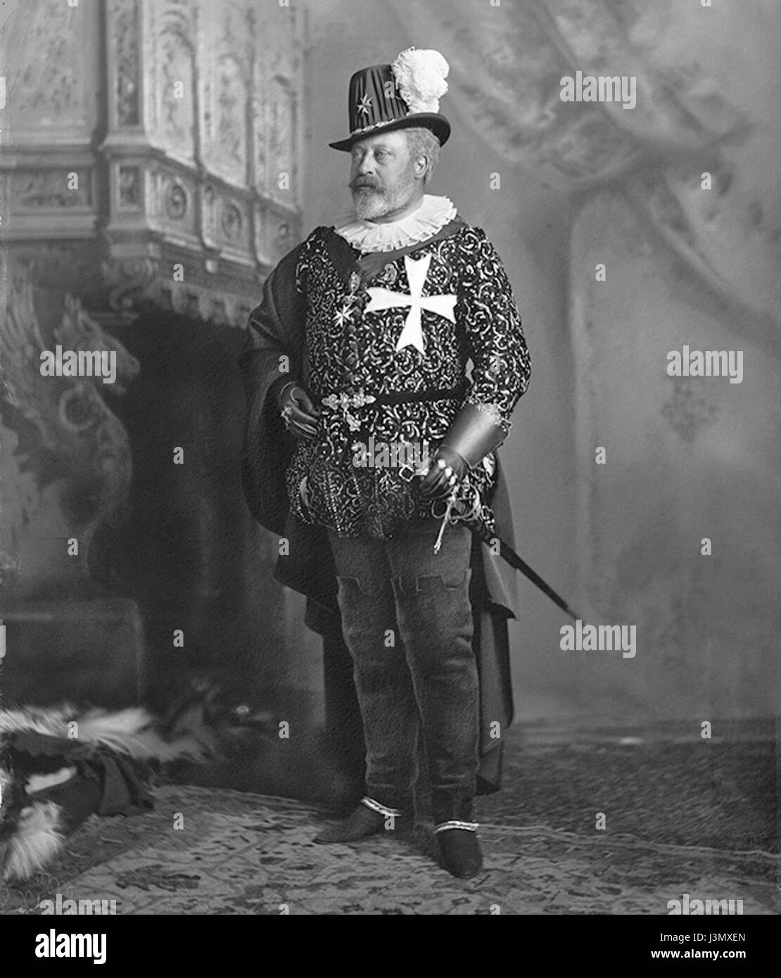 Dieses Porträt von HRH Edward, Prince of Wales, als Grand Prior, spiegelt seine Rolle im Orden von St. John wider und zeigt seinen edlen Status und seine historische Stellung. Stockfoto