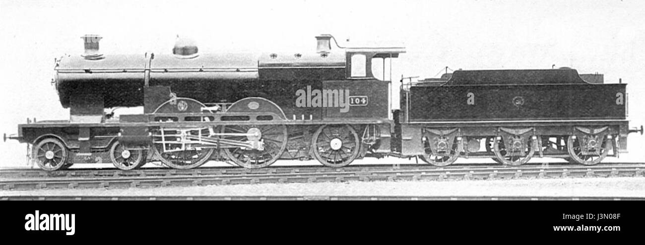 Die GWR de Glehn Compound Lokomotive 104, die 1907 im „Buben-Buch der Lokomotiven“ von Howden dargestellt wurde, ist eine historische Dampflokomotive, die für ihre technologischen Innovationen im Eisenbahndesign bekannt ist. Stockfoto