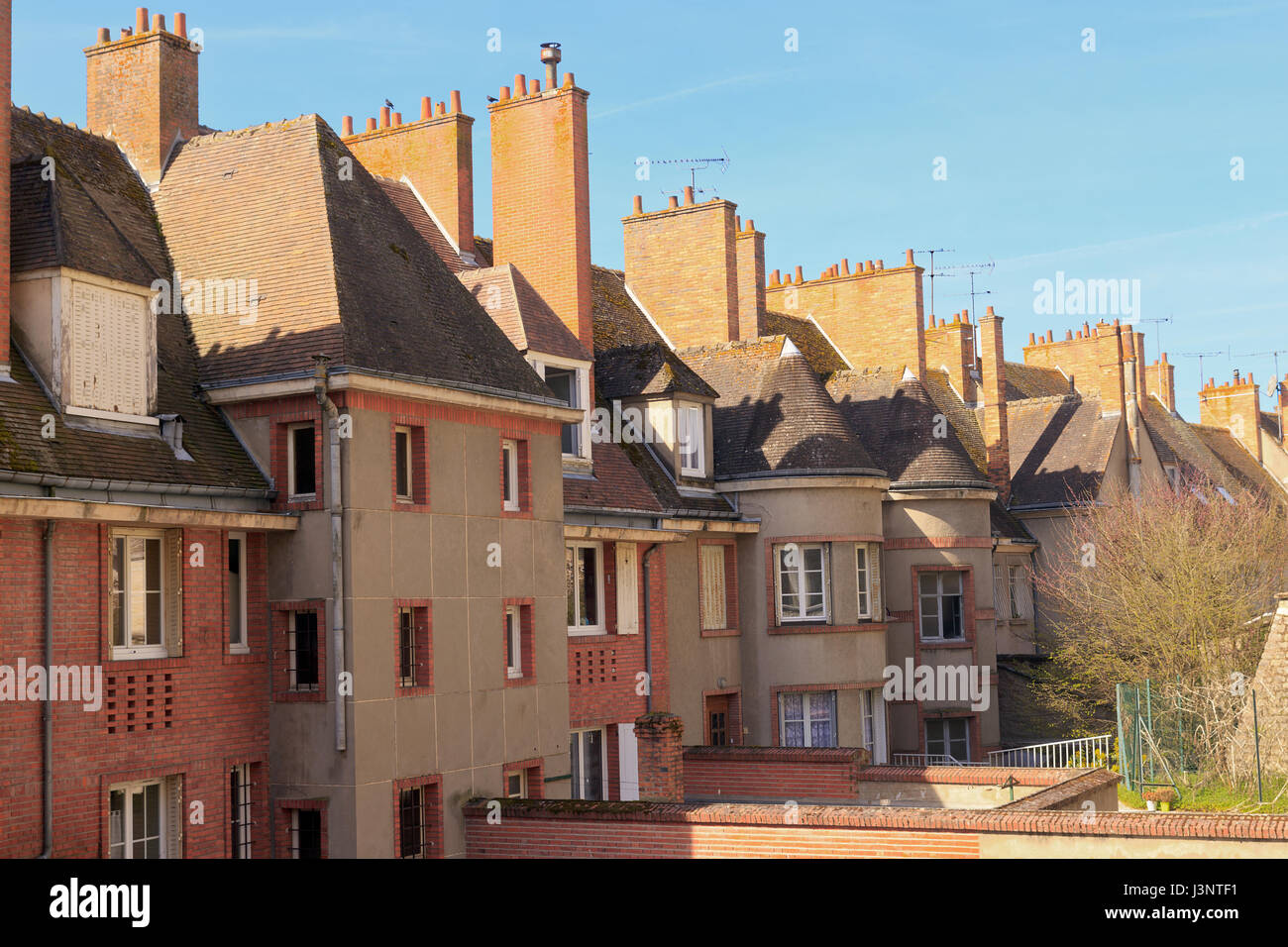 Reihenhäuser in Gien, Frankreich Stockfoto