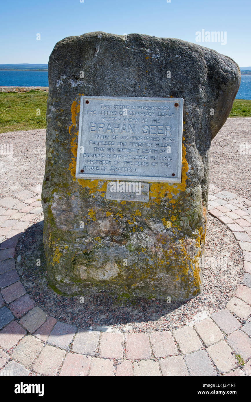 Der Gedenkstein für die Braan Seher befindet sich am Chancery Punkt Fortrose, auf der Black Isle in Highland Region, Schottland. Stockfoto