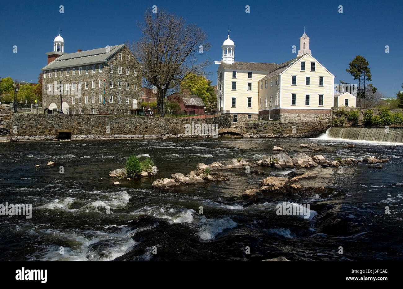 SLATER befindet MILL - PAWTUCKET, RI auf dem Blackstone River in Pawtucket, Rhode Island, Slater Mühle sich ein Museumskomplex gewidmet, die Amer Stockfoto