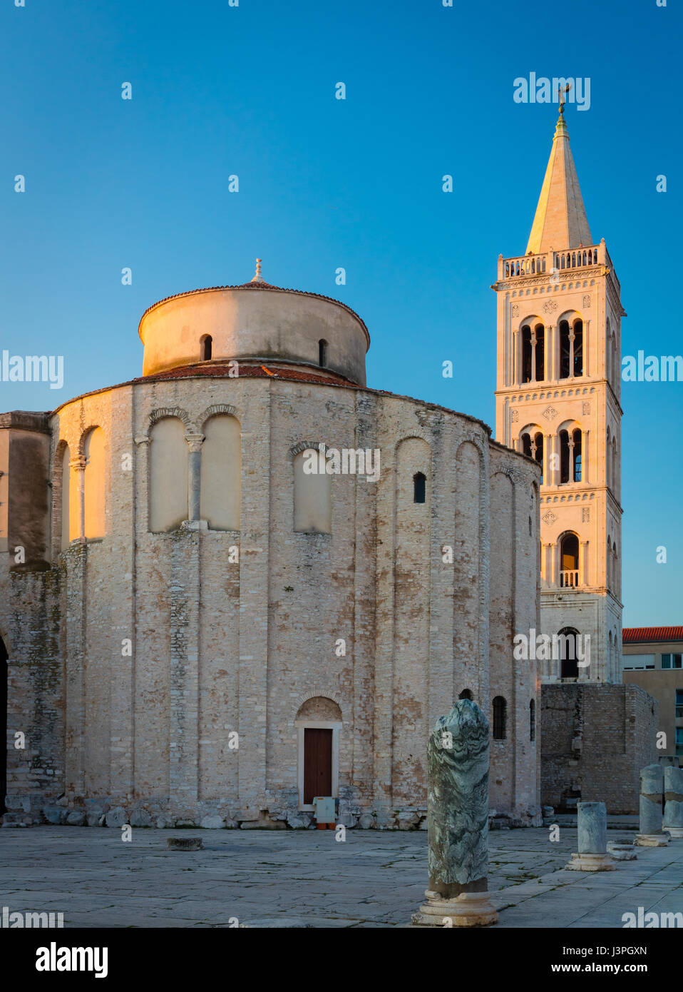 Die Kirche St. Donatus ist eine Kirche in Zadar, Kroatien. Der Name bezieht sich auf Donatus von Zadar, der Bau dieser Kirche im 9. begann Stockfoto