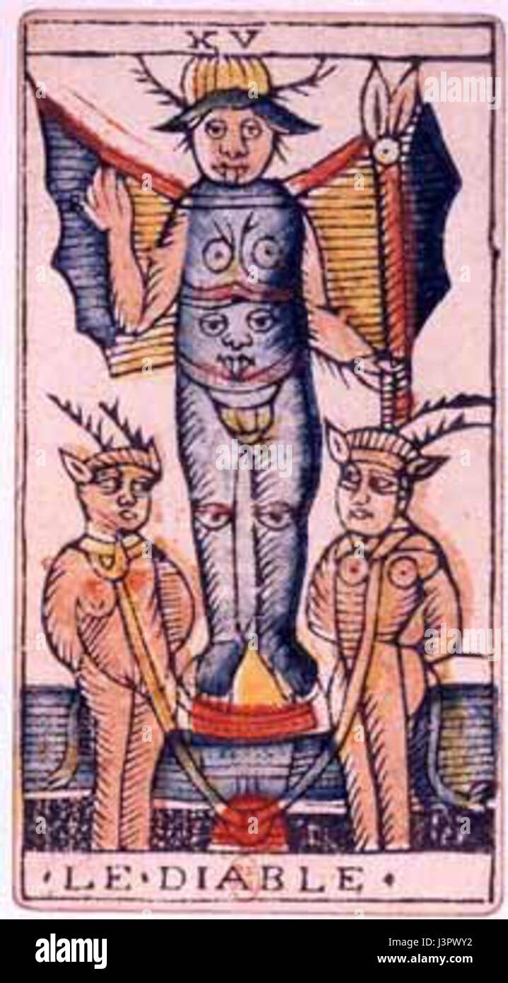 Das Jean Dodal Tarot Trump 15, auch bekannt als „der Teufel“, ist eine Karte aus dem historischen Jean Dodal Tarot Deck, das auf das frühe 18. Jahrhundert zurückgeht. Diese Karte ist Teil der großen Arkana und stellt Themen der Versuchung, der Knechtschaft und des Materialismus in Tarotlesungen dar. Stockfoto