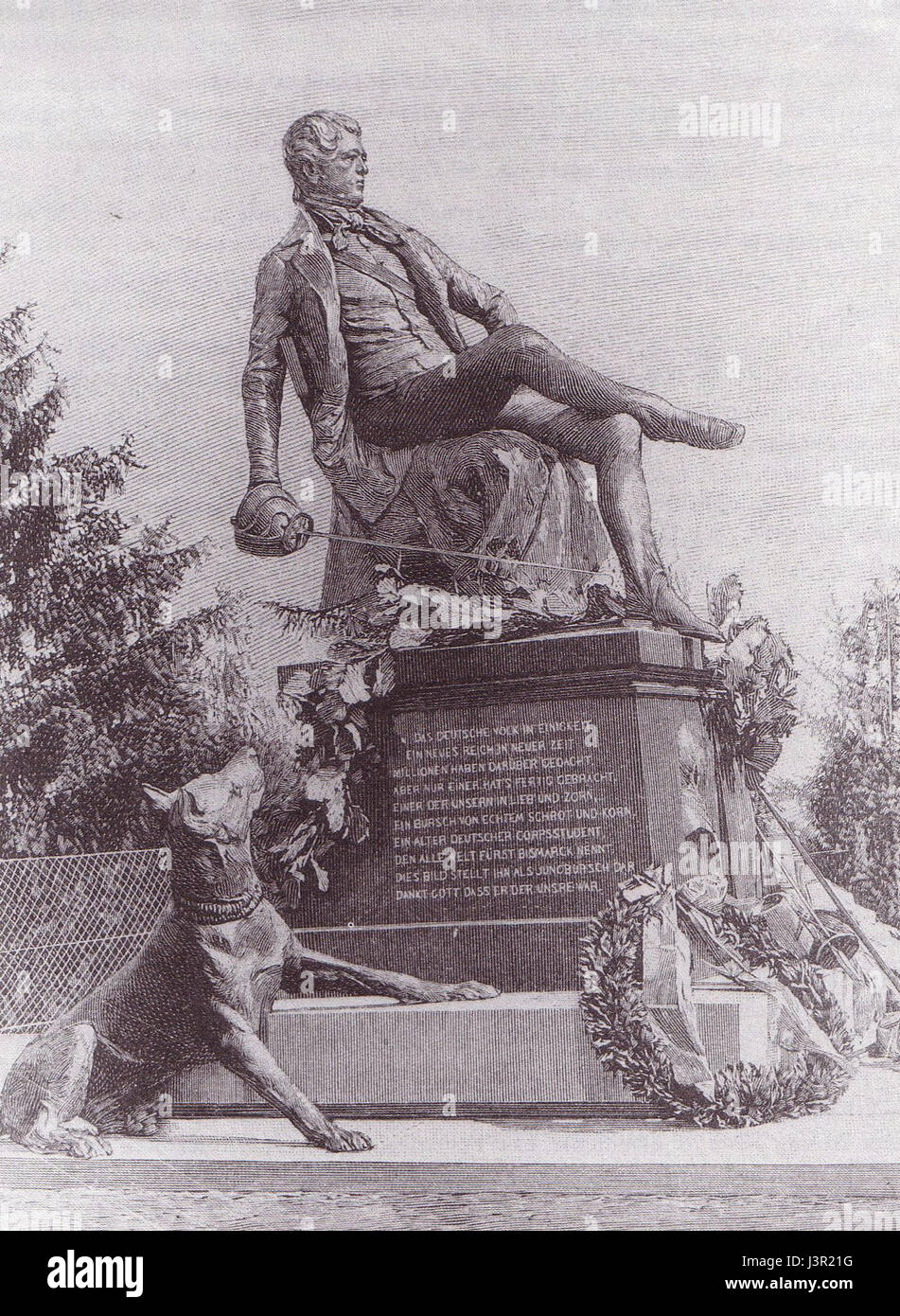 Das Jung Bismarck Denkmal bei Rudelsburg ist ein Denkmal, das Otto von Bismarck, dem ersten deutschen Bundeskanzler, gewidmet ist. Das Denkmal feiert seine Rolle bei der Vereinigung Deutschlands im 19. Jahrhundert. Stockfoto