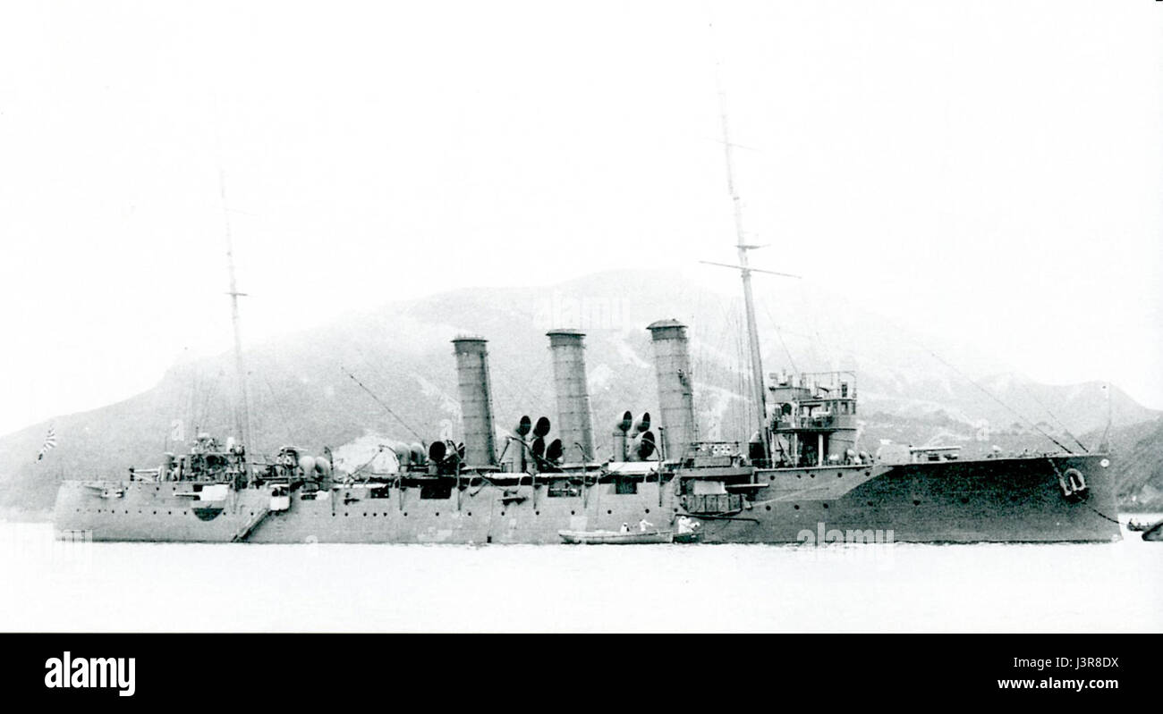 Der japanische Kreuzer Niitaka war ein bedeutendes Kriegsschiff, das von der Kaiserlichen Japanischen Marine während des Ersten Weltkriegs eingesetzt wurde. Stockfoto