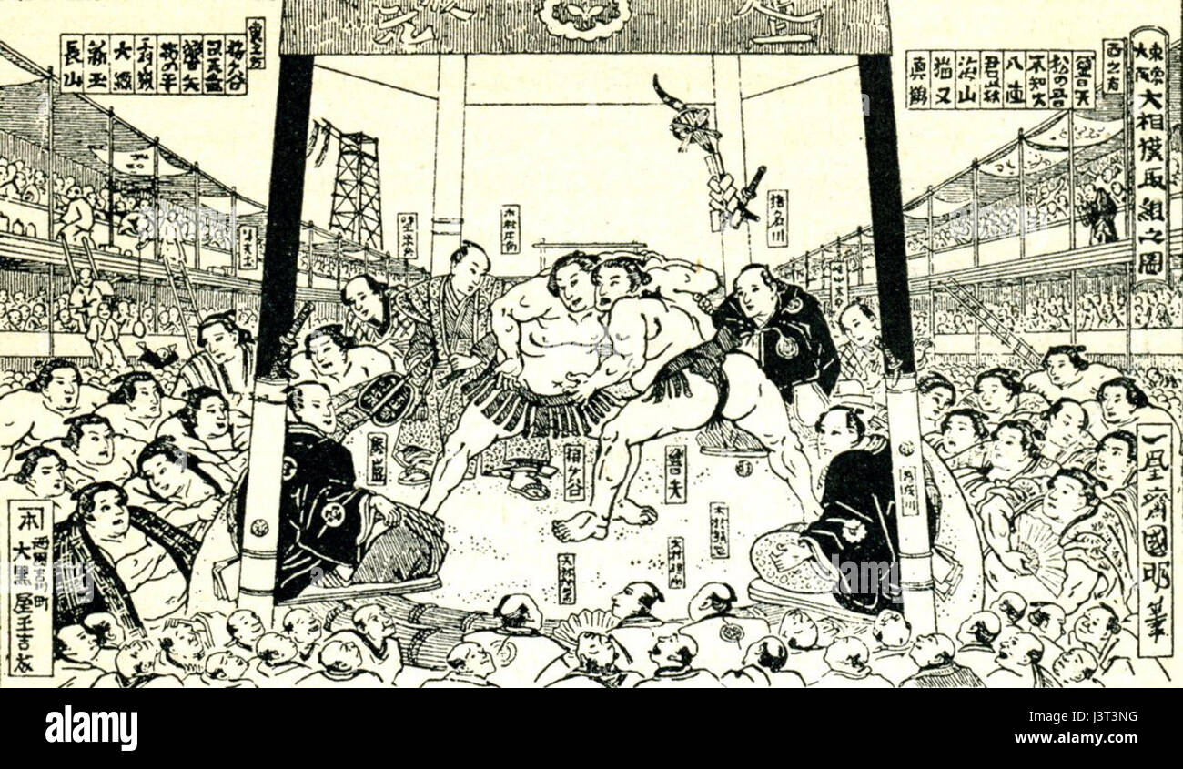 Japanische Wrestler, insbesondere im Sumo, haben eine lange Geschichte, die vor dem modernen professionellen Wrestling zurückliegt. Dieses Bild stellt wahrscheinlich Wrestler aus dem späten 19. Bis frühen 20. Jahrhundert dar, eine Zeit, in der der Sumo bereits als wichtiger Teil der japanischen Kultur etabliert war, mit unterschiedlichen Traditionen, Ausbildung und Ritualen. Stockfoto