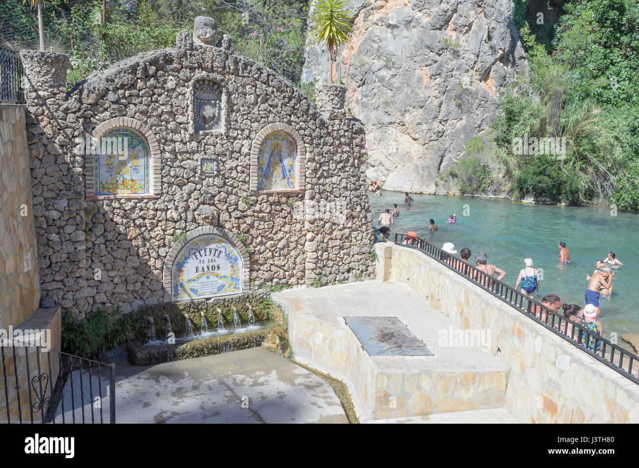 Mijares Fluss. Thermal Schwimmbad bekannt als Quelle badet, in