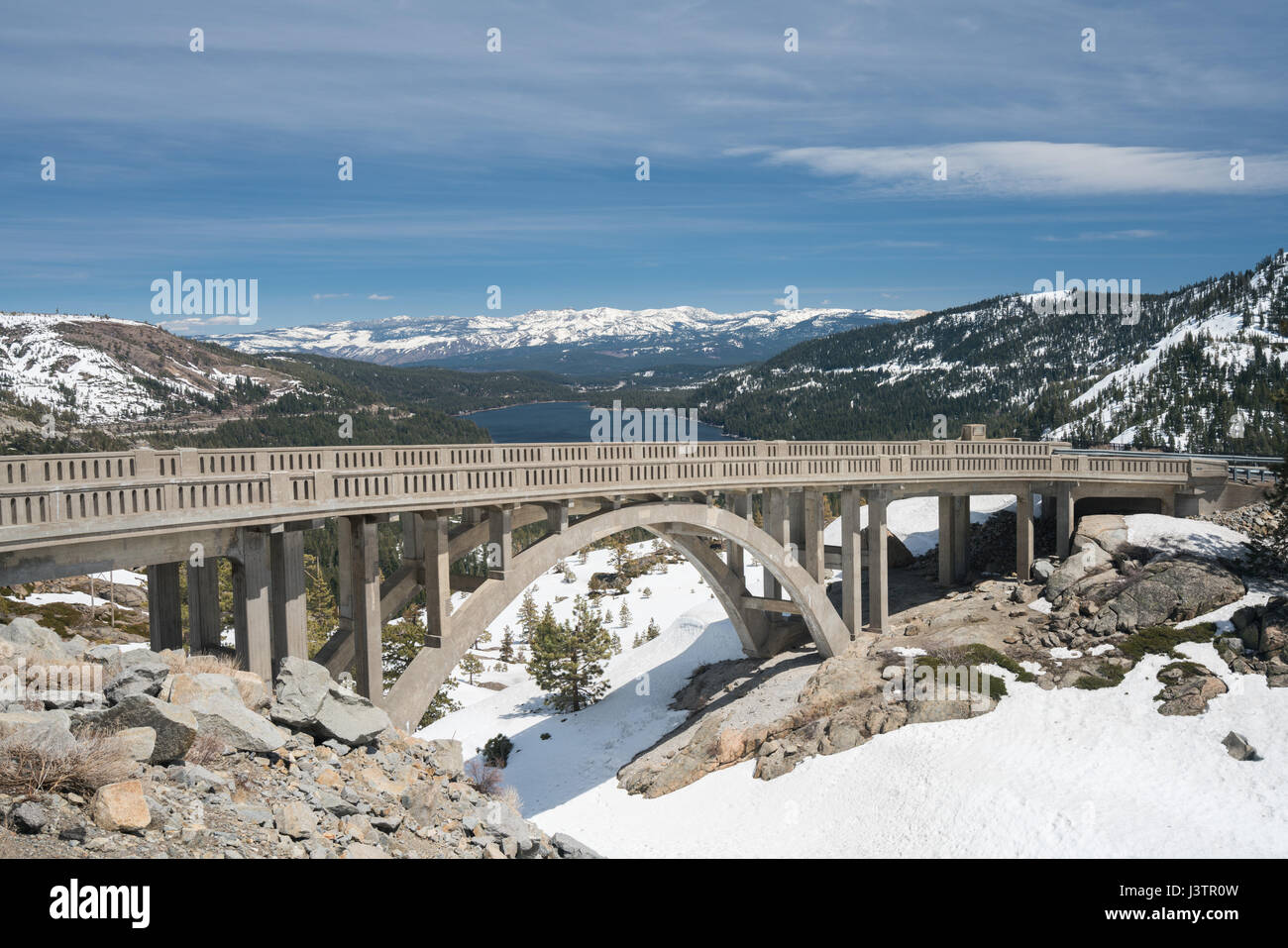 Panorama der Berge der Sierra Nevada vom Donner Pass Stockfotografie