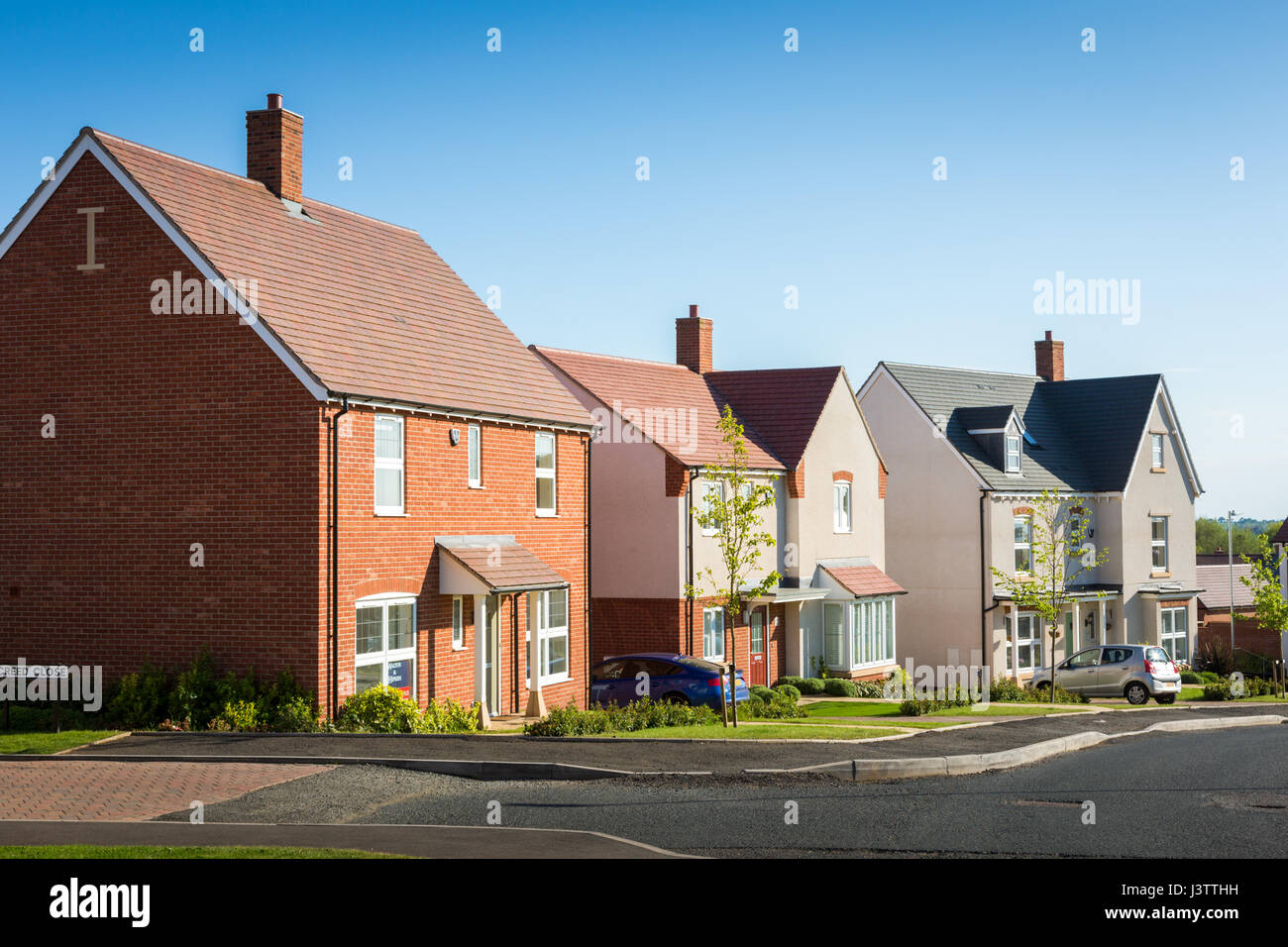 Neue Häuser auf einem privaten entwickelten Anwesen in Hagley UK moderne Dorf Gehäuse Stockfoto