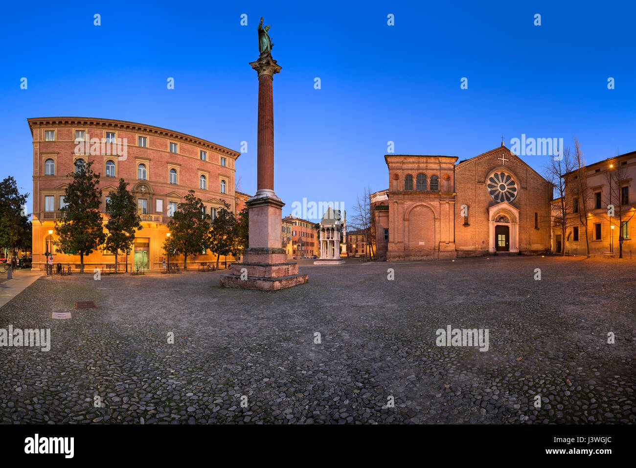 Basilica di San Domenico in den Abend, Bologna, Emilia-Romanga, Italien Stockfoto