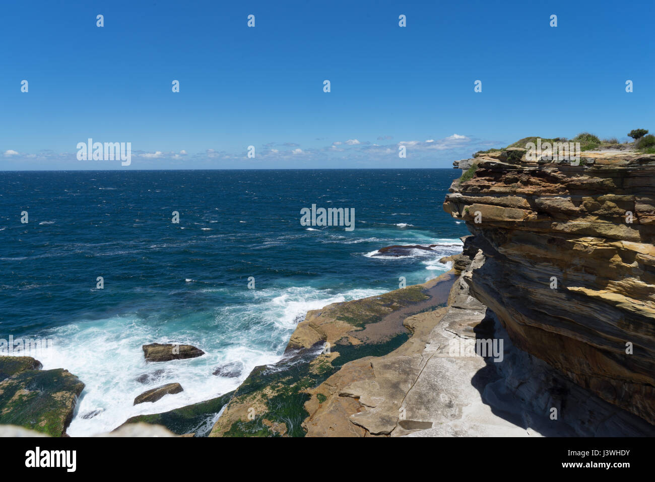 Bild von der Küste auf einem Spaziergang vom Bondi Beach, Coogee, in Sydney, Australien Stockfoto