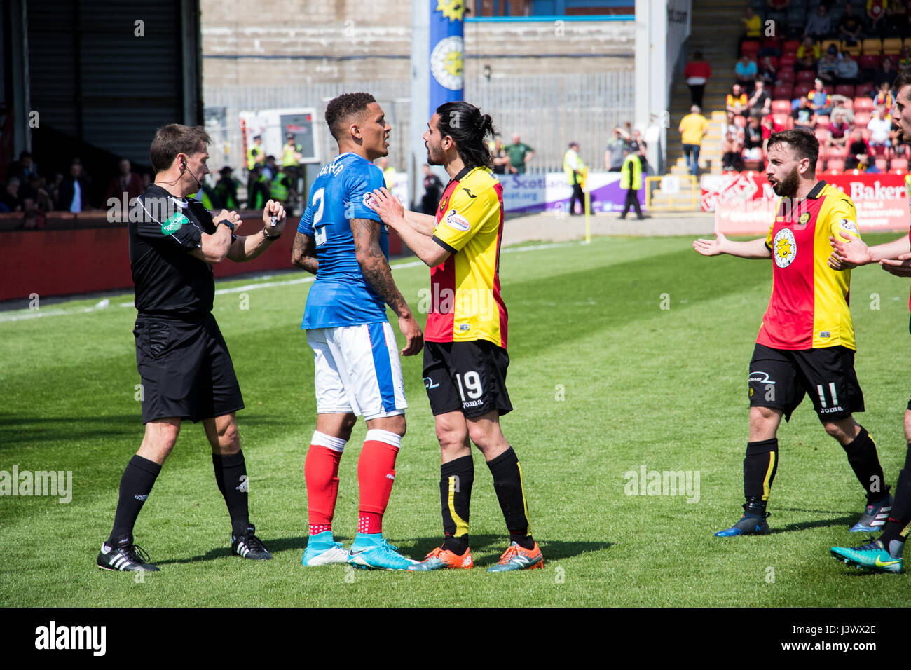 Glasgow, Schottland, Vereinigtes Königreich. 7. Mai 2017. Partick Thistle V Glasgow Rangers SPFL Sonntag, 7. Mai 2017 - Tore von Doolan, McKay und Garner sah das Spiel Ende 2-1 bis Rangers. Bildnachweis: Barry Cameron/Alamy Live-Nachrichten Stockfoto