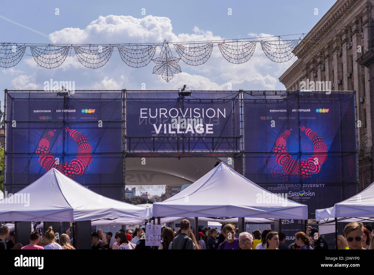 Kiew, UKRAINE - 7. Mai 2017: Gesamtansicht der Eurosion Dorf in Kiew, Ukraine-Credit: Denys Davydenko/Alamy Live News Stockfoto