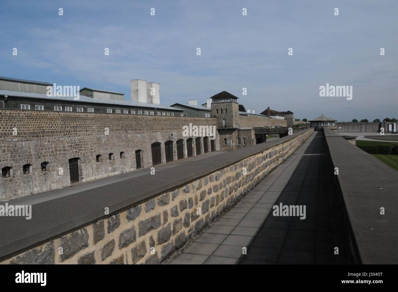 Mauthausen. 6. Mai 2017. Foto aufgenommen am 6. Mai 2017 zeigt einen Teil des Konzentrationslagers Mauthausen im Land Oberösterreich, Österreich. Österreich erinnert die 72. Jahrestag der Befreiung des Konzentrationslagers Mauthausen am Sonntag mit 7.000 Menschen einschließlich nationaler Führer, die Teilnahme an der Trauerfeier. Bildnachweis: Liu Xiang/Xinhua/Alamy Live-Nachrichten Stockfoto