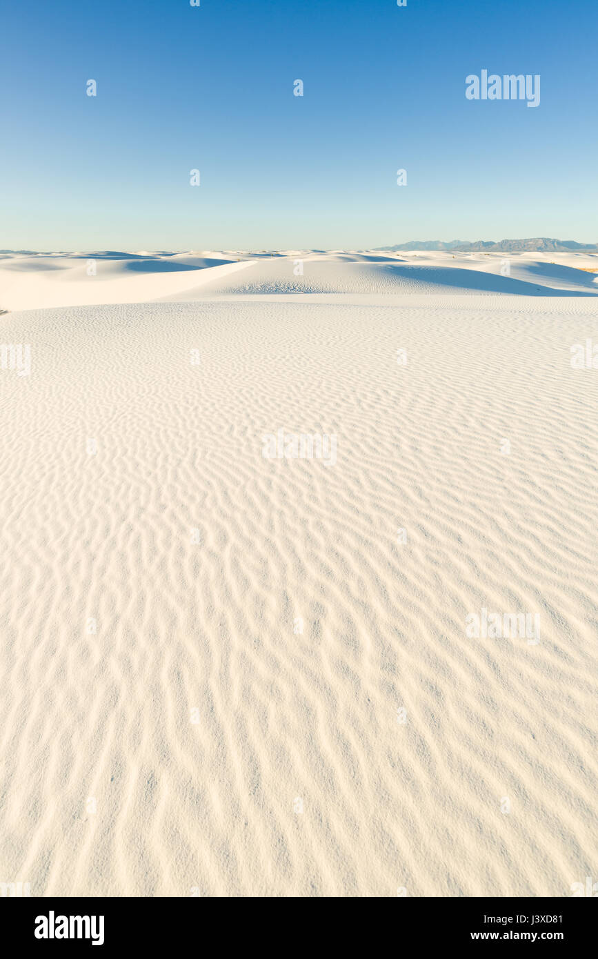 Weißen Sanddünen im frühen Morgenlicht, White Sands National Monument, New Mexico Stockfoto