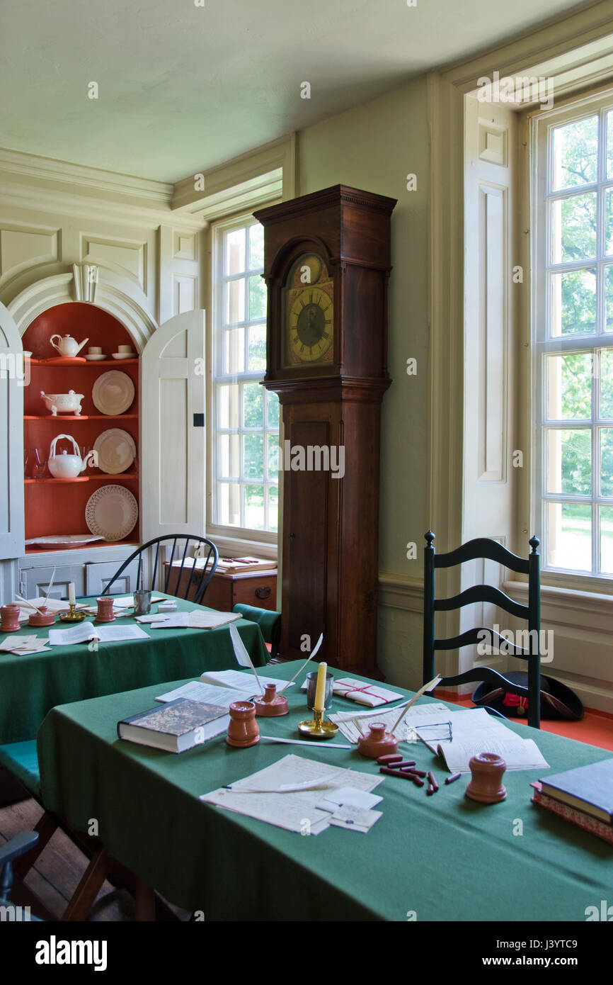 Aides-Büro in Washingtons Hauptquartier, wo Stabsoffiziere wie Alexander Hamilton arbeitete, Valley Forge Nat Park, Pennsylvania, USA. Stockfoto