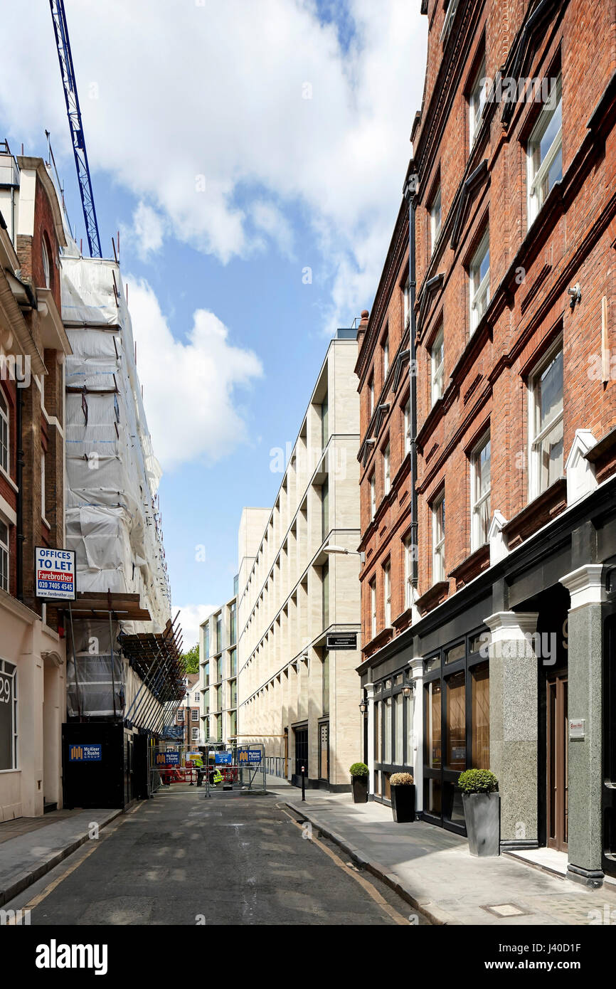 Perspektive entlang Chancery Lane. Chancery Lane, London, Vereinigtes Königreich. Architekt: Bennetts Associates Architekten, 2015. Stockfoto