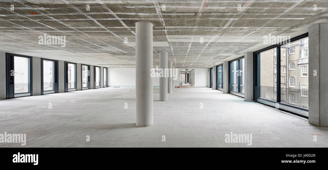 Unmöblierte Floorplate. Chancery Lane, London, Vereinigtes Königreich. Architekt: Bennetts Associates Architects, 2015. Stockfoto