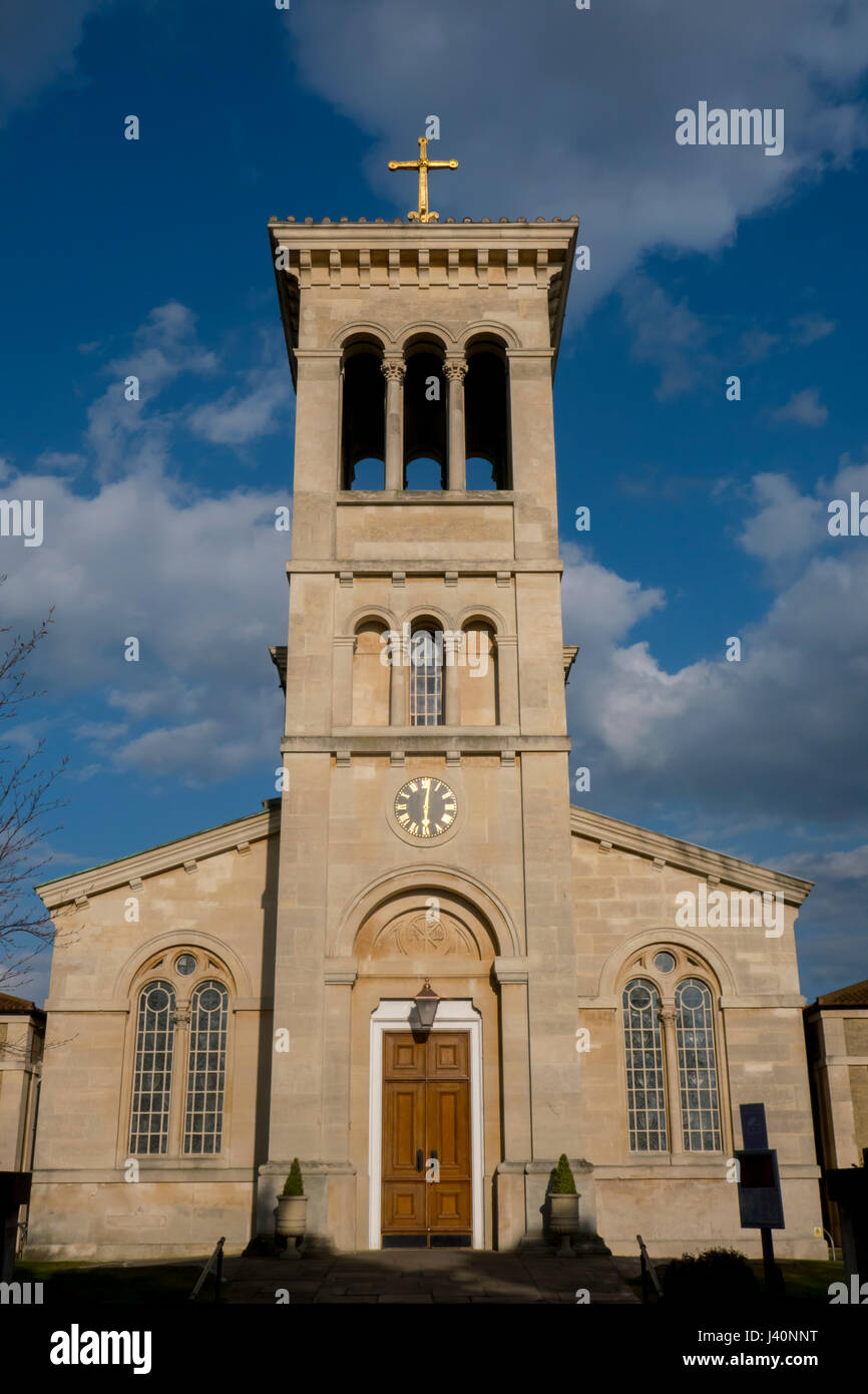 Großbritannien, England, Surrey, Kingston upon Thames St. Raphael Kirche Stockfoto